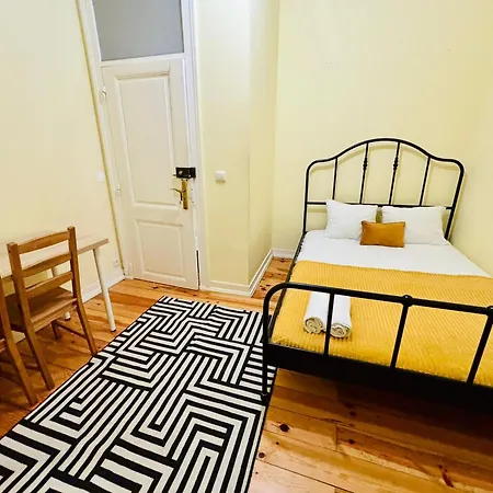 Hostel Luxury Rooms In Lisbon City Centre, Brilliant Spot Lisbon