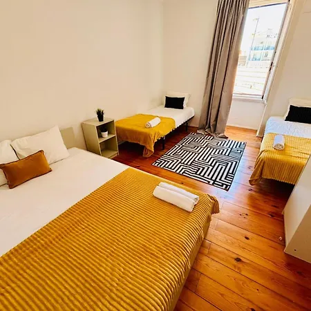 Luxury Rooms In Lisbon City Centre, Brilliant Spot Хостел Лиссабон